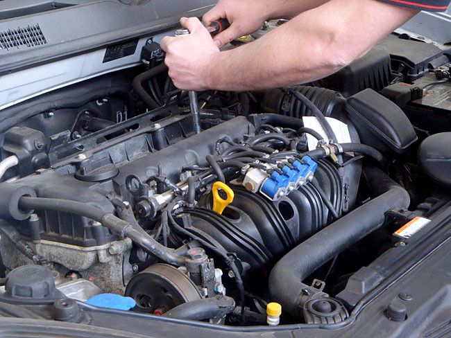 Arbeiten am Motor